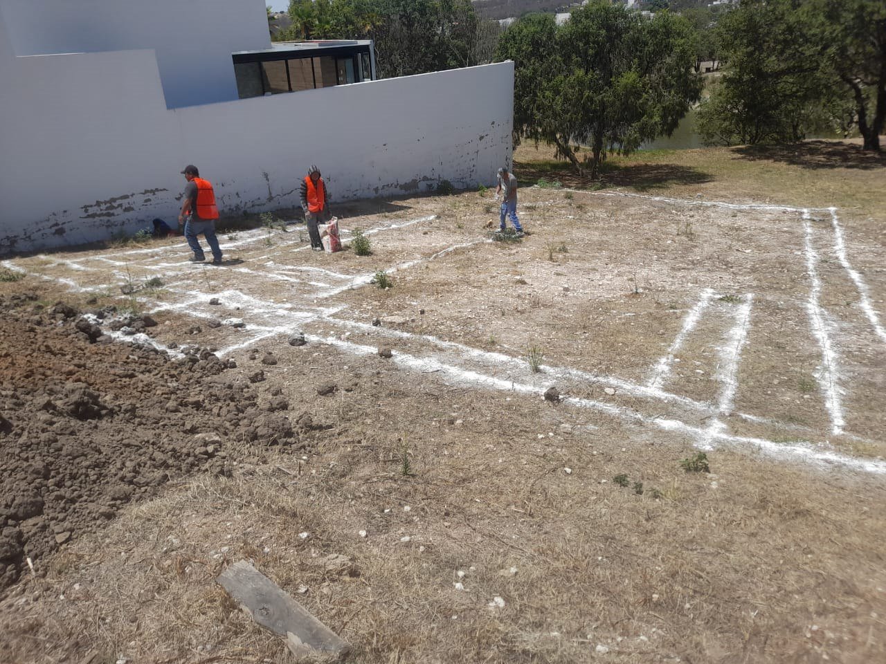 Trazo de cimentación con cal