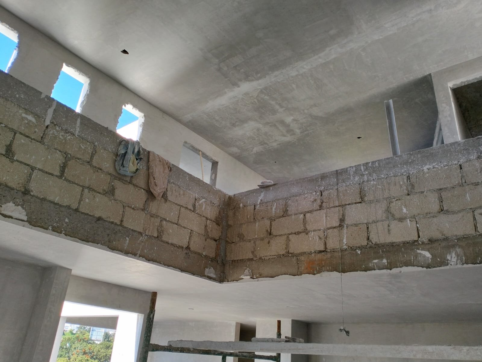 Muro de tabique visto, previo al aplanado