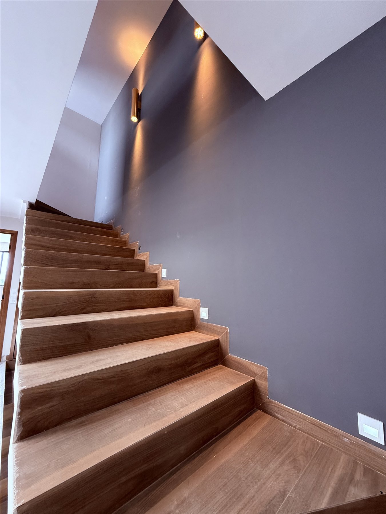 Escalera de madera, otro ángulo